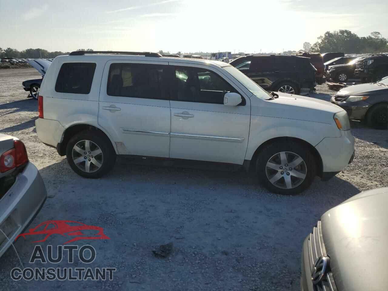 HONDA PILOT 2014 - 5FNYF3H93EB026719