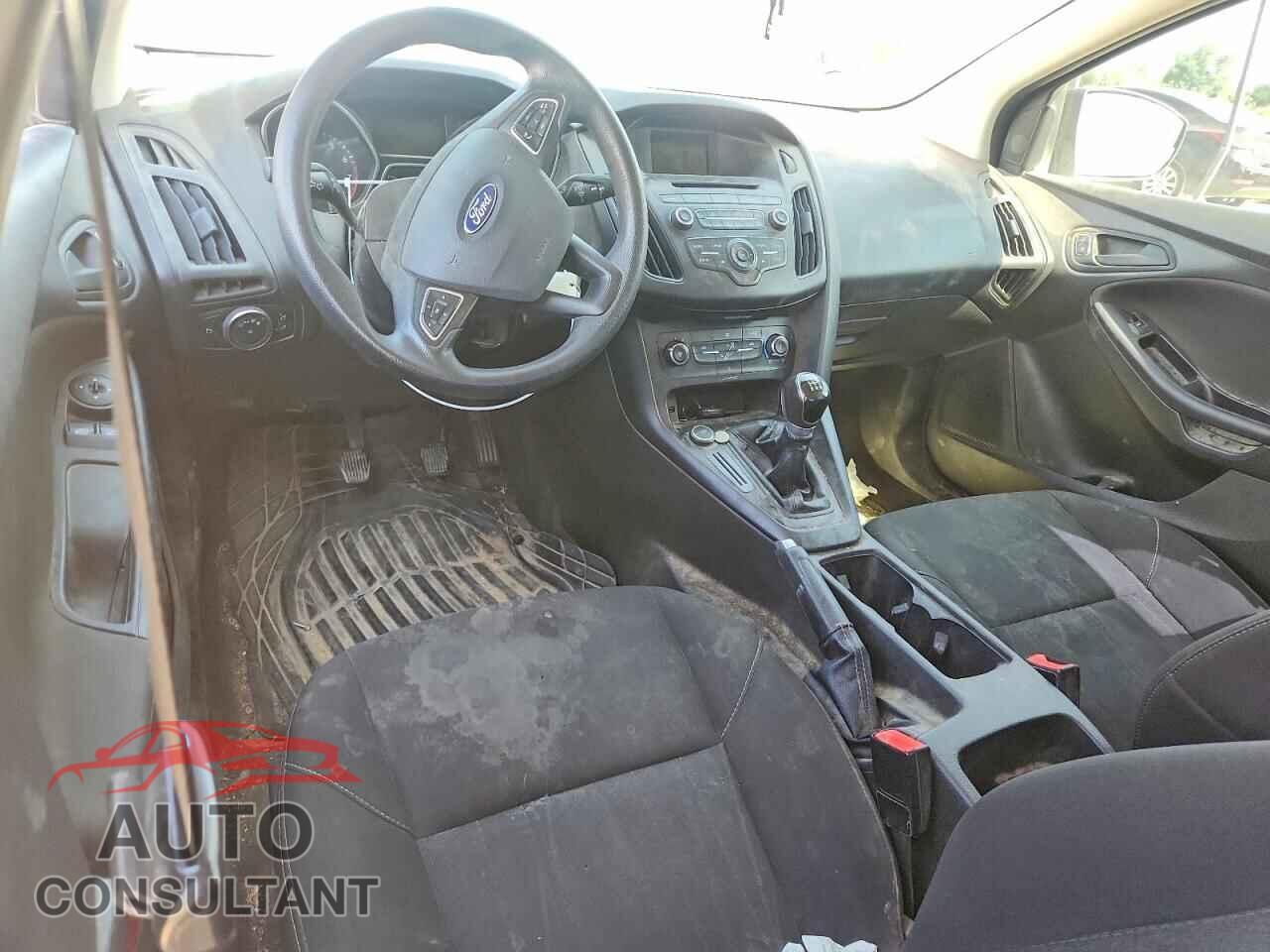 FORD FOCUS 2017 - 1FADP3E21HL342422