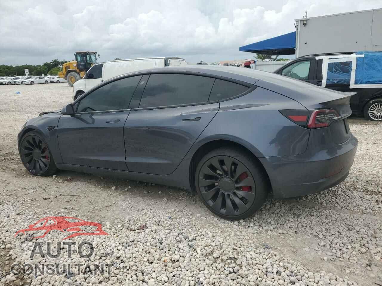 TESLA MODEL 3 2021 - 5YJ3E1EC0MF045177
