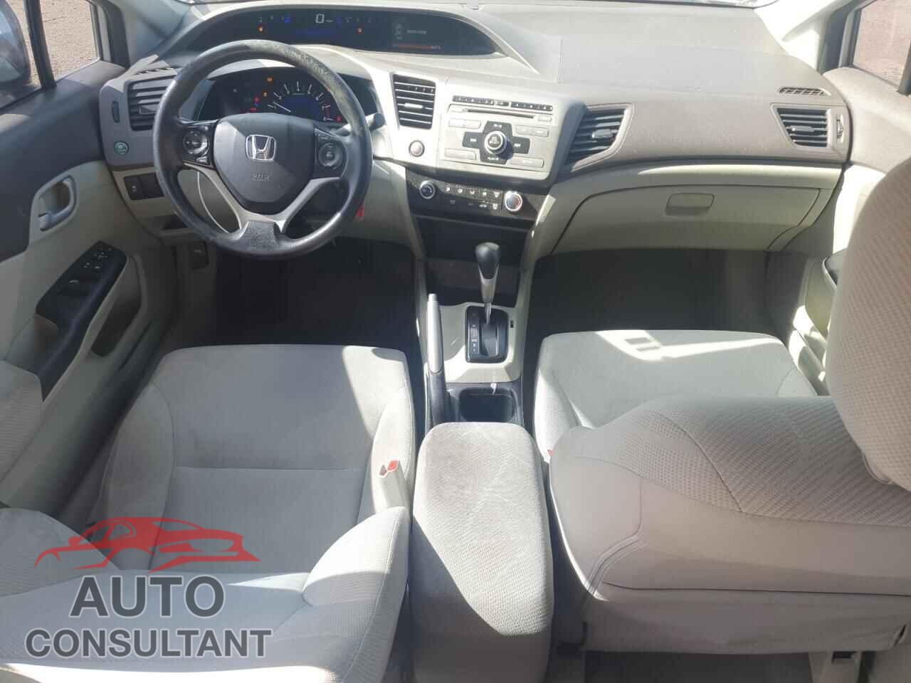 HONDA CIVIC 2012 - 2HGFB2F53CH609359
