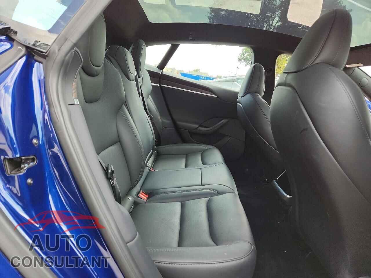 TESLA MODEL S 2024 - 5YJSA1E50RF538583