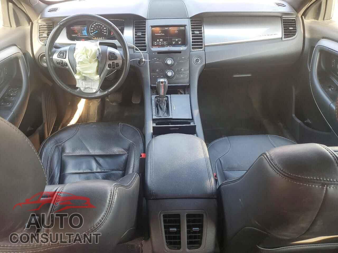 FORD TAURUS 2013 - 1FAHP2E81DG233364
