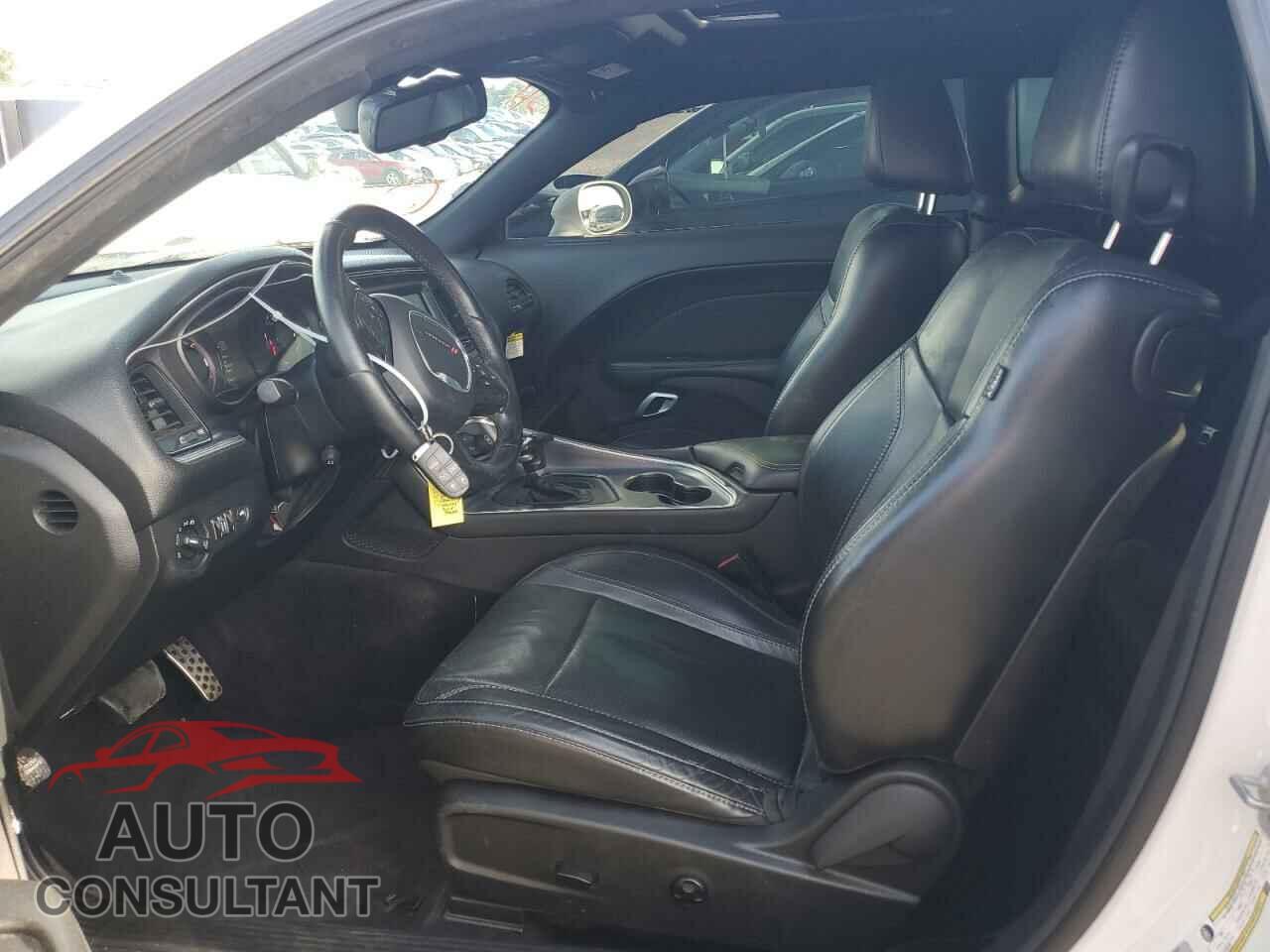 DODGE CHALLENGER 2016 - 2C3CDZBT2GH256986
