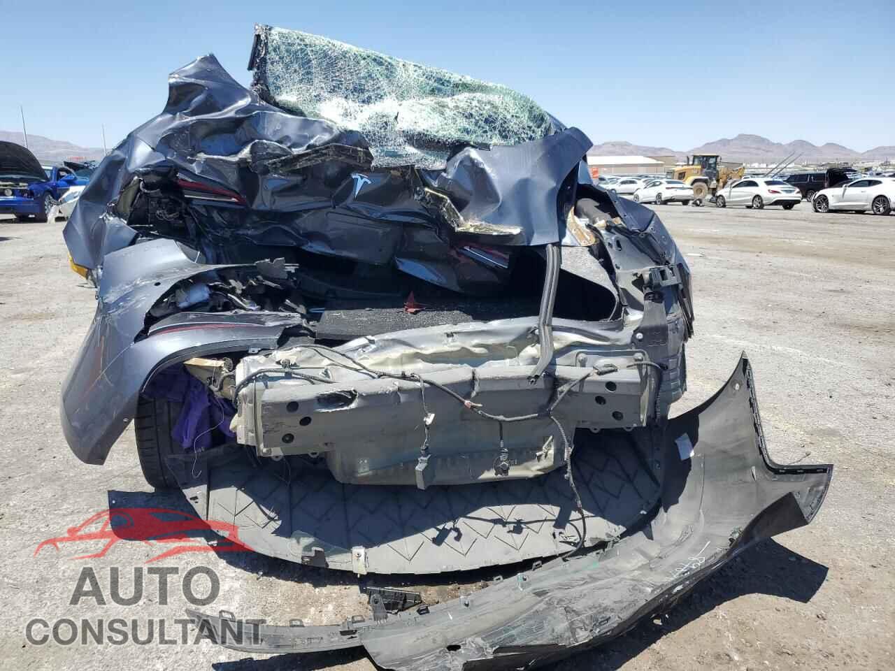 TESLA MODEL 3 2018 - 5YJ3E1EA1JF012635