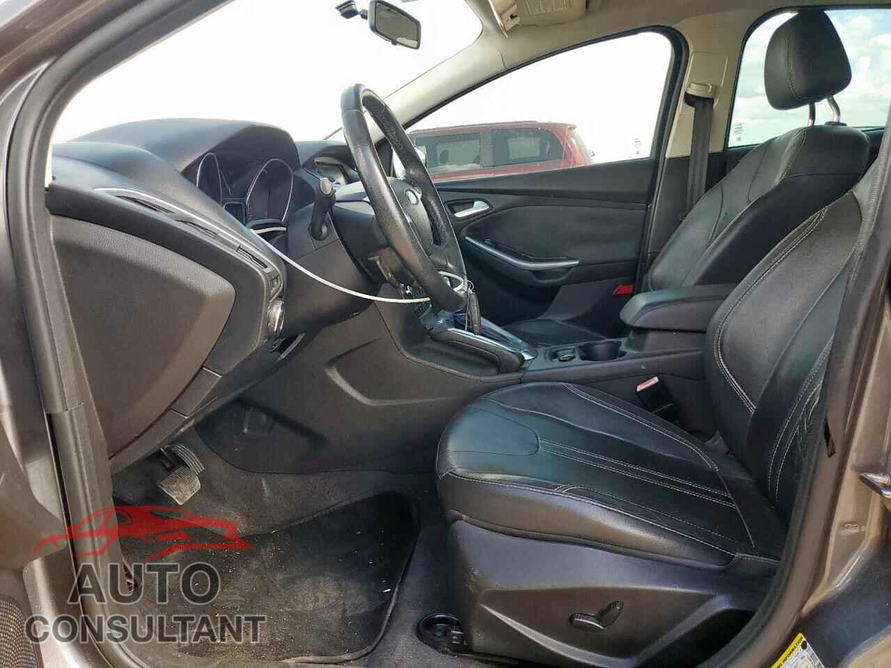 FORD FOCUS 2012 - 1FAHP3N29CL189265