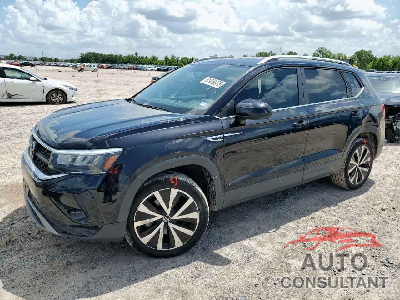 VOLKSWAGEN TAOS SE 2022 - 3VVTX7B2XNM010055