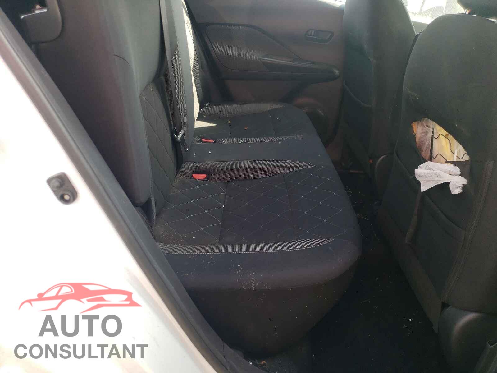 NISSAN KICKS 2019 - 3N1CP5CU3KL548460
