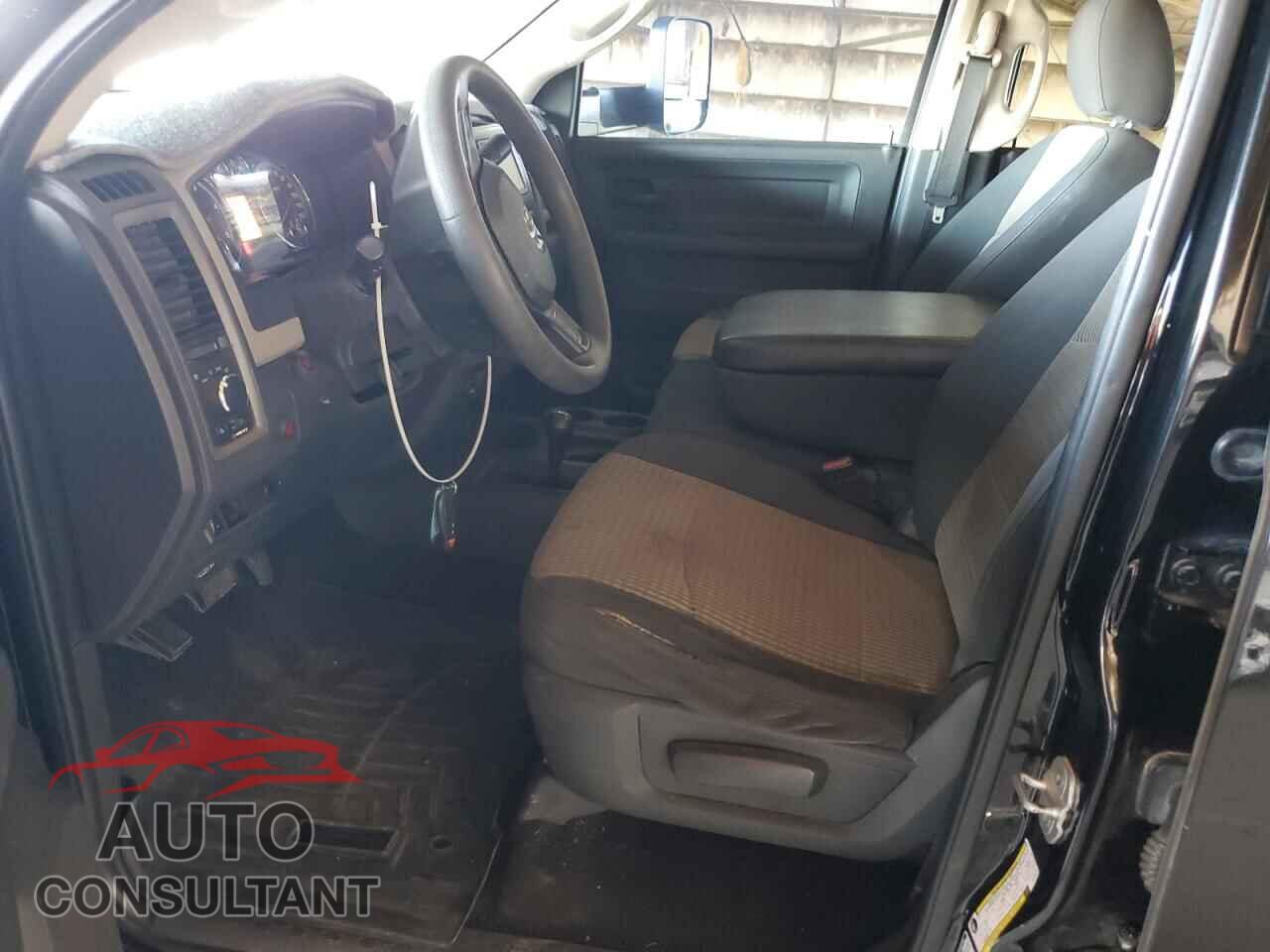 DODGE RAM 2500 2012 - 3C6UD5CL3CG166979