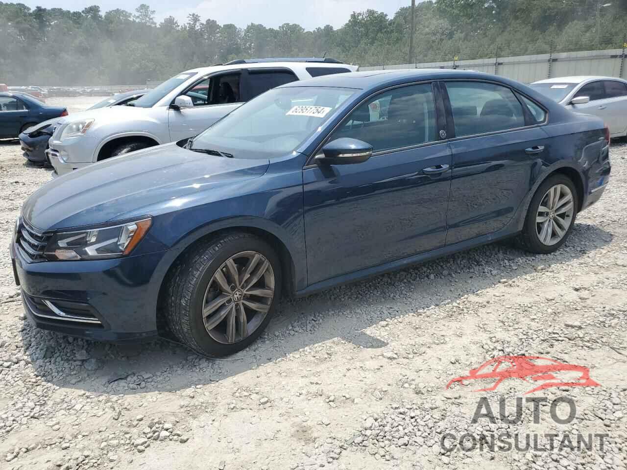 VOLKSWAGEN PASSAT 2019 - 1VWLA7A3XKC001764