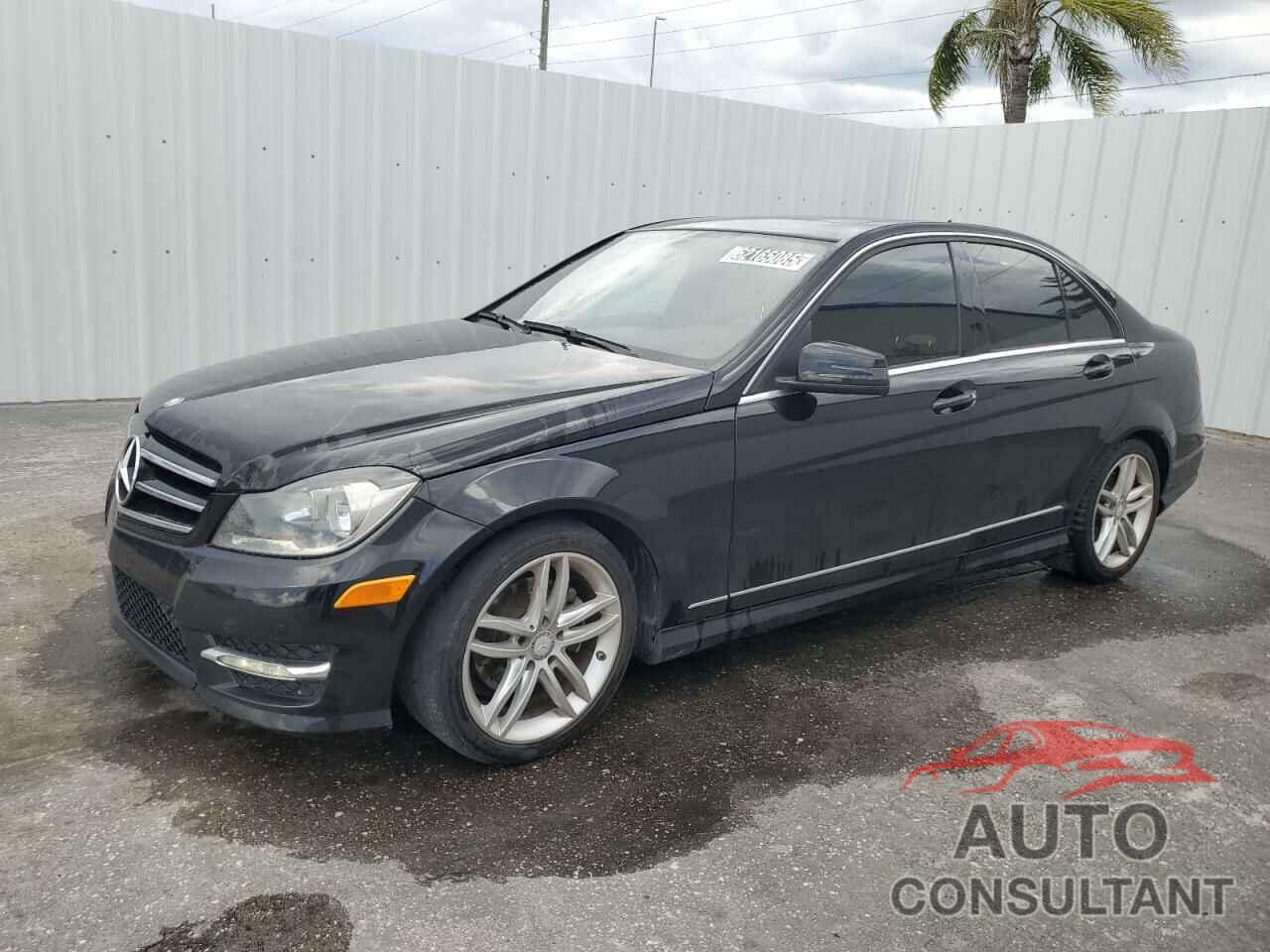 MERCEDES-BENZ C-CLASS 2014 - WDDGF4HB7EA936280