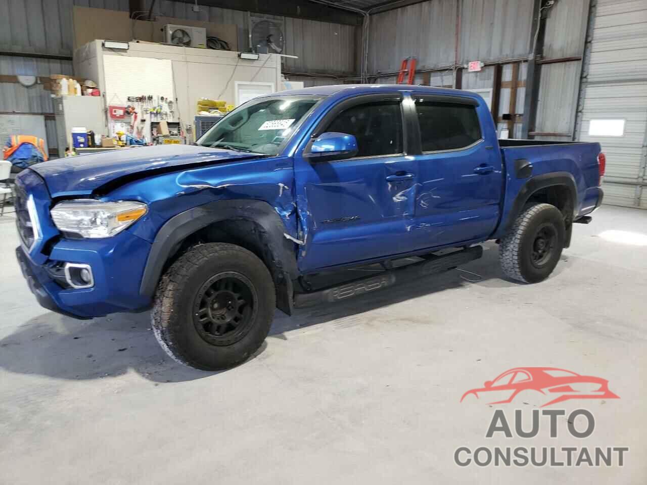 TOYOTA TACOMA 2017 - 3TMAZ5CN4HM051069