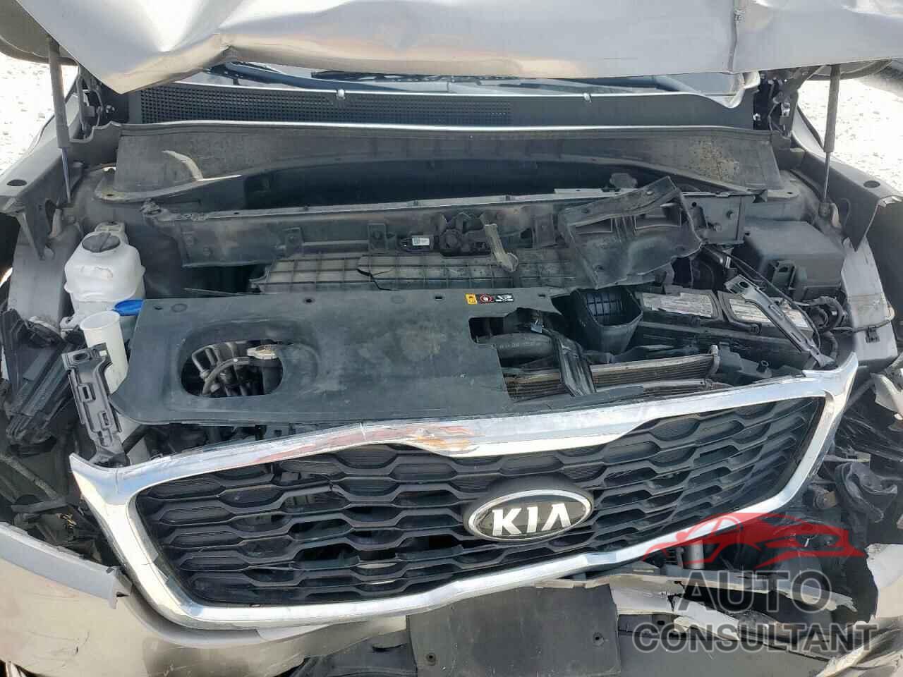 KIA SORENTO 2019 - 5XYPG4A32KG504380