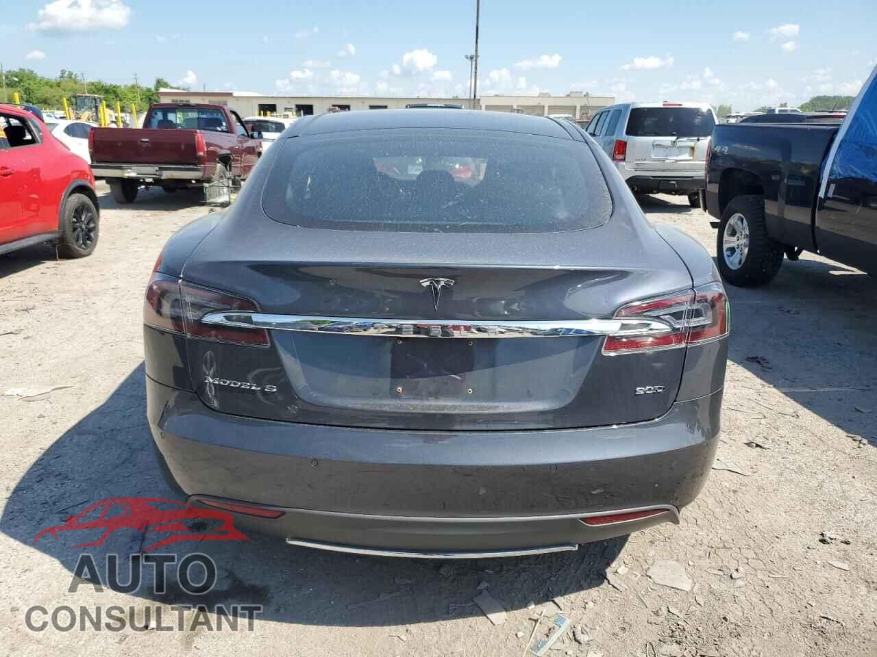 TESLA MODEL S 2015 - 5YJSA1E29FF093889