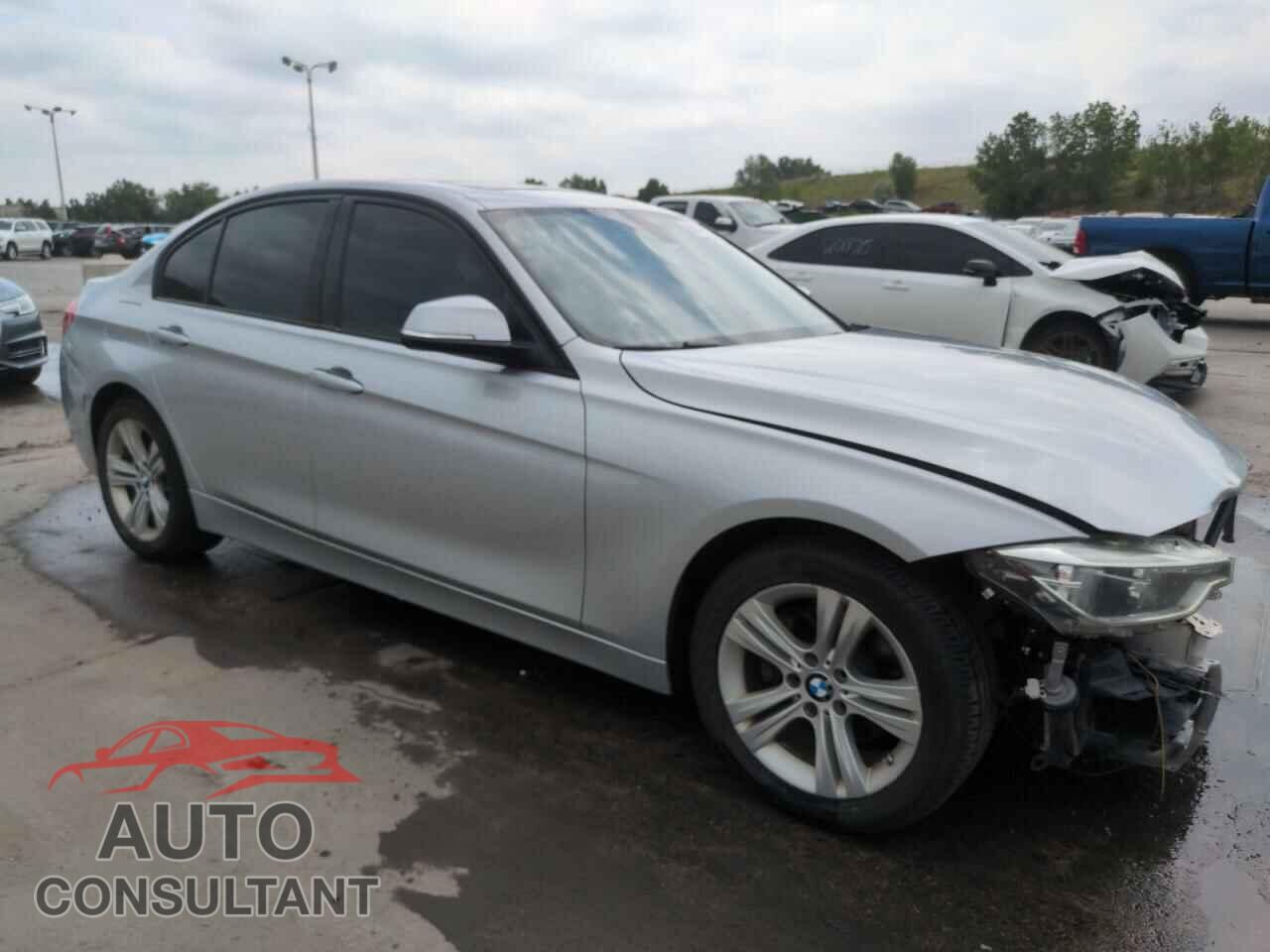 BMW 3 SERIES 2016 - WBA8E3G55GNU04932