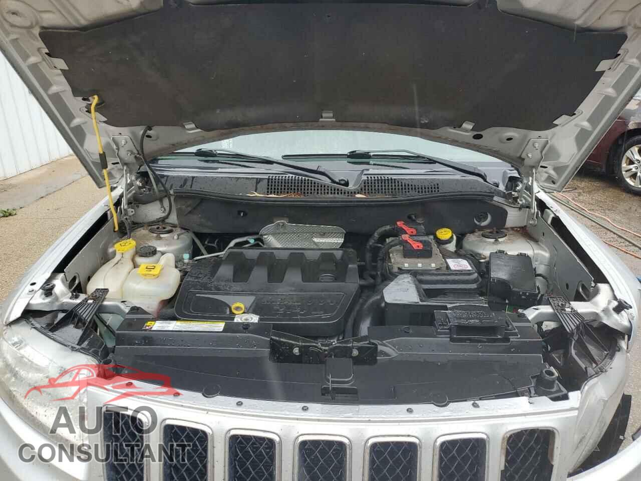 JEEP COMPASS 2011 - 1J4NF5FB3BD257590