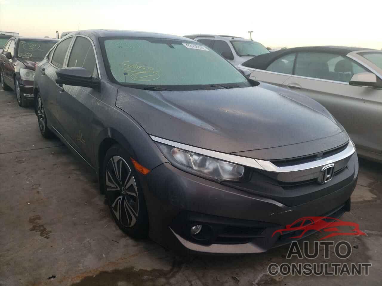 HONDA CIVIC 2018 - JHMFC1F39JX039878