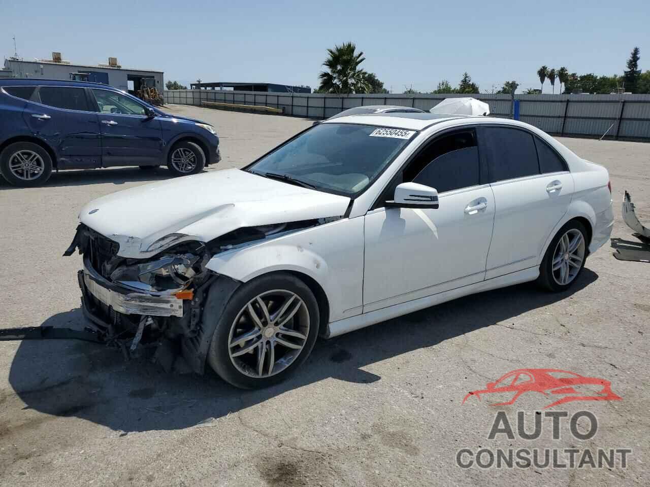MERCEDES-BENZ C-CLASS 2014 - WDDGF4HB2EA940916