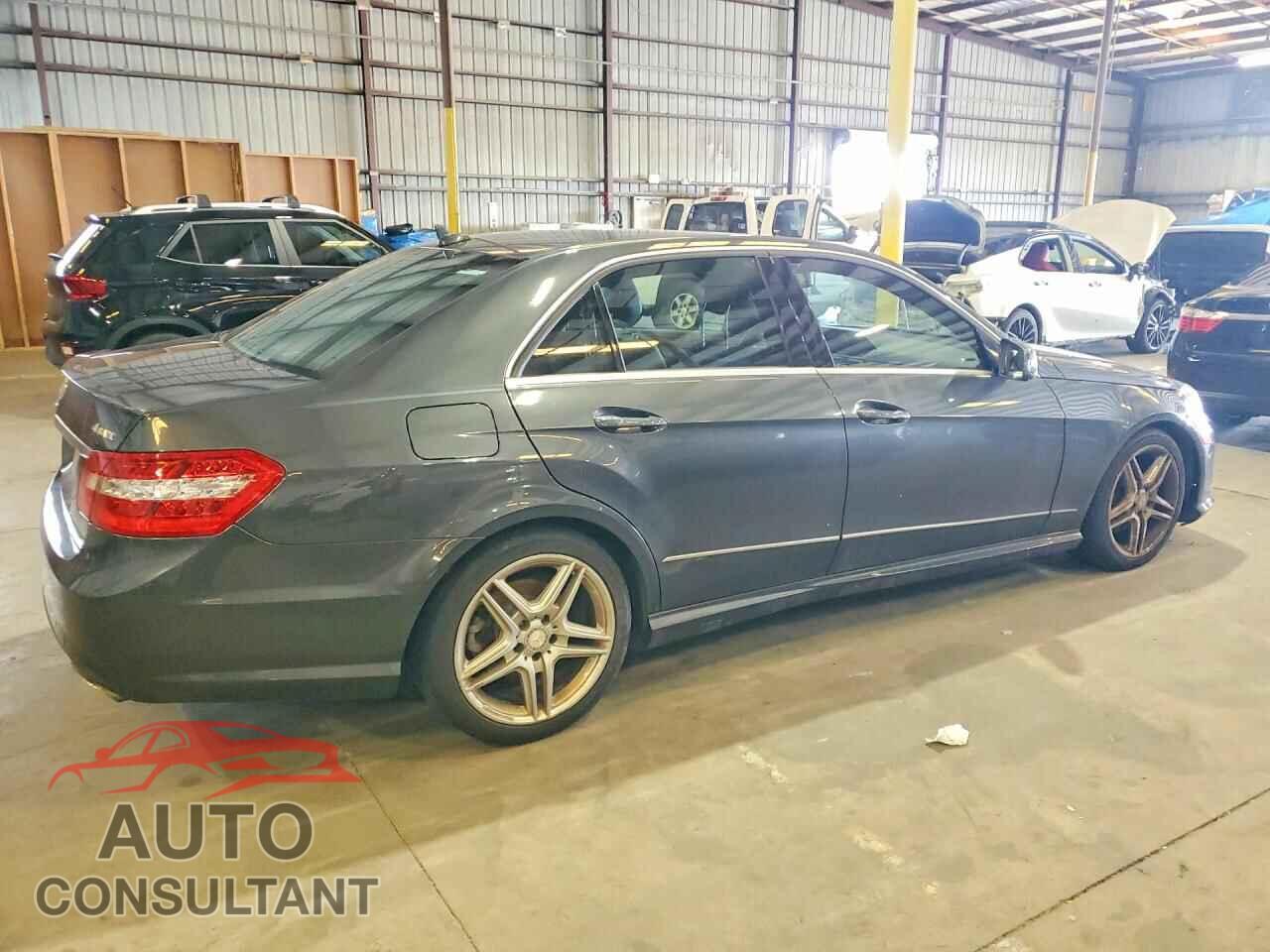 MERCEDES-BENZ E-CLASS 2013 - WDDHF8JBXDA683539