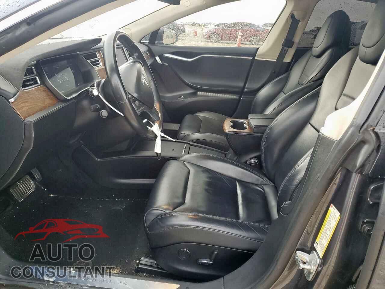 TESLA MODEL S 2017 - 5YJSA1E15HF188220
