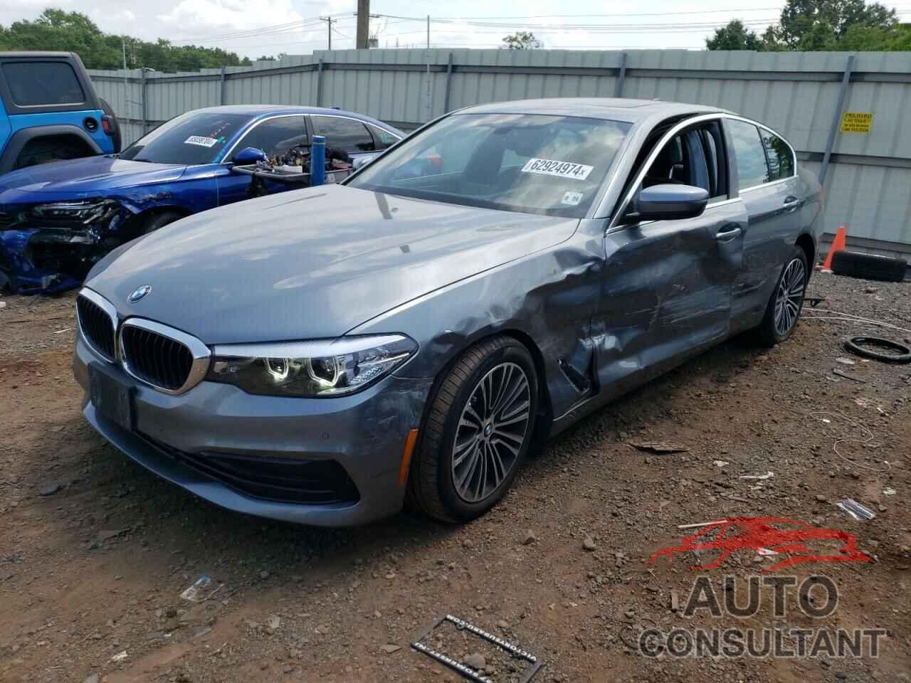 BMW 5 SERIES 2019 - WBAJA7C55KWW27260