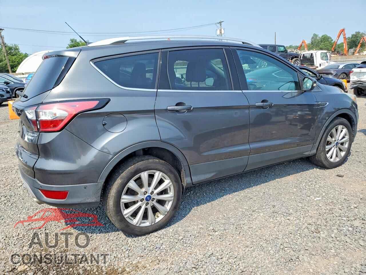 FORD ESCAPE 2017 - 1FMCU9JD9HUC82338