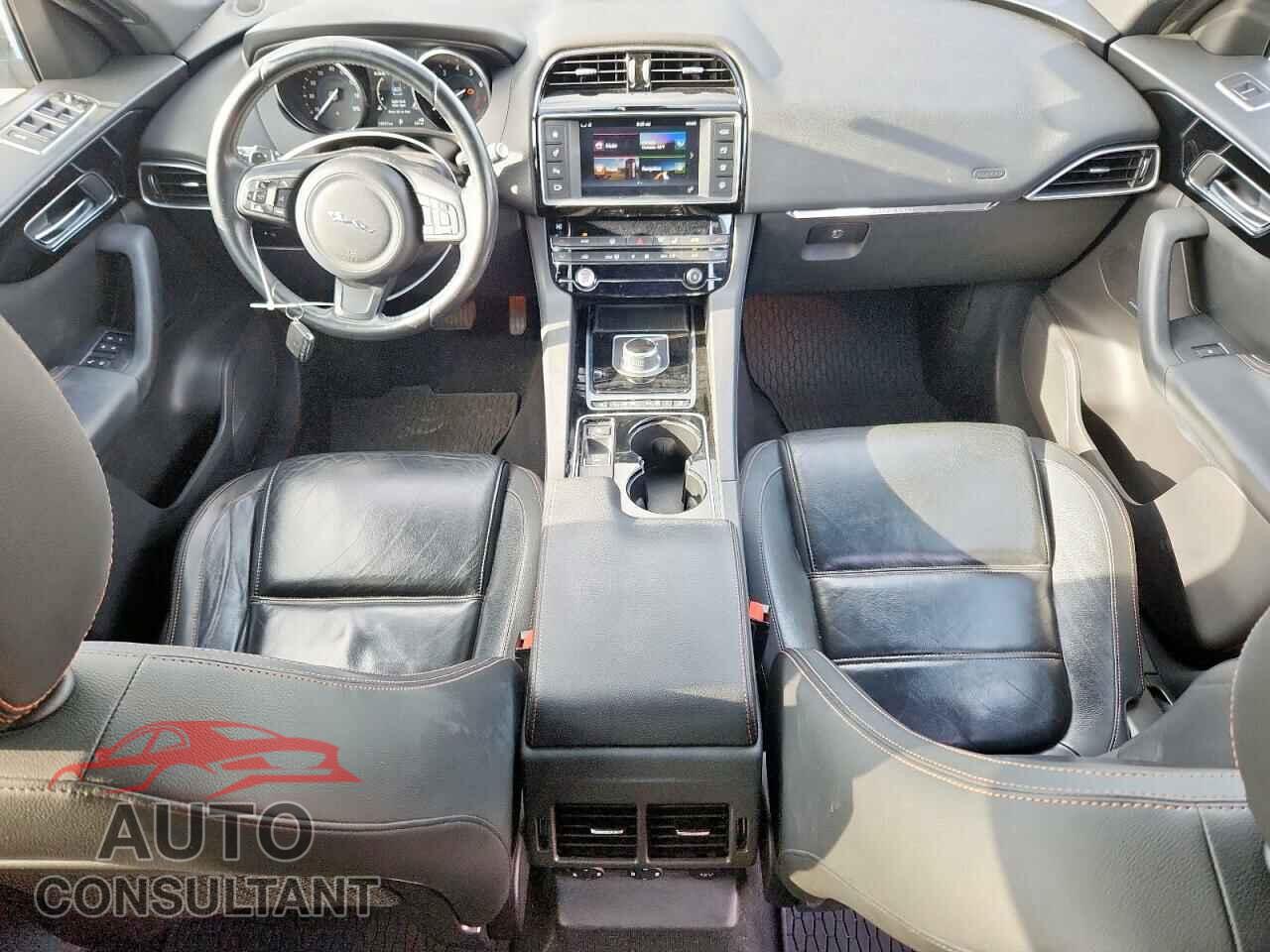 JAGUAR F-PACE 2017 - SADCK2BV7HA066342