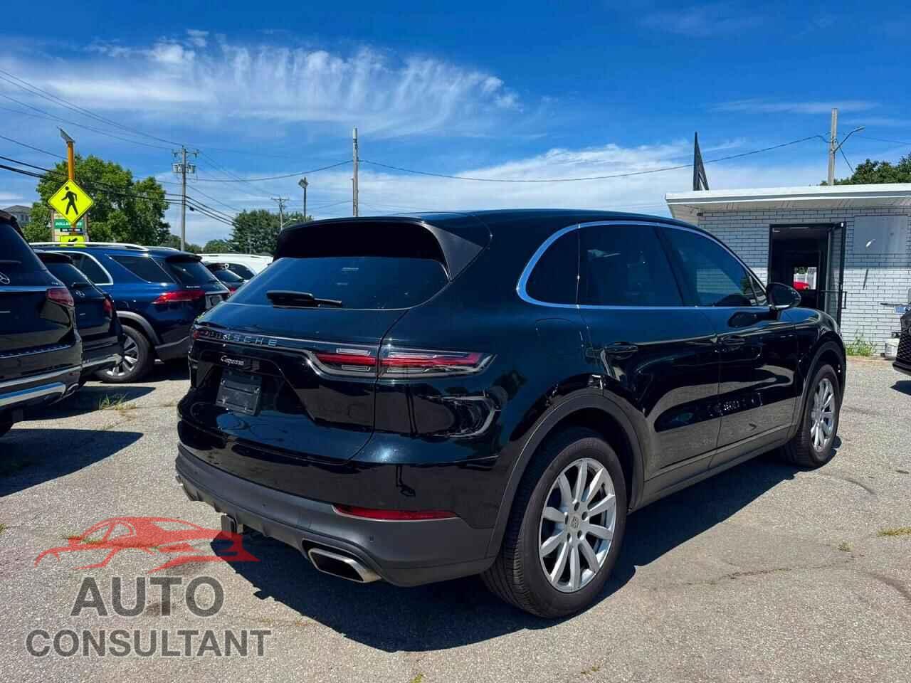 PORSCHE CAYENNE 2019 - WP1AA2AY7KDA09385