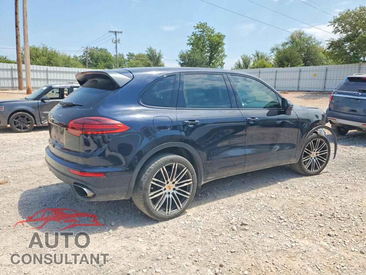 PORSCHE CAYENNE 2016 - WP1AA2A28GLA04317