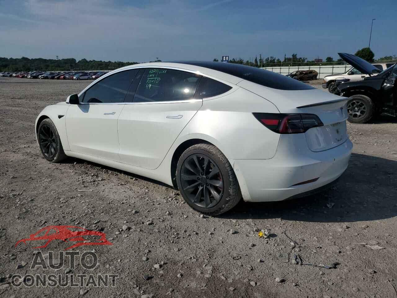 TESLA MODEL 3 2018 - 5YJ3E1EB3JF067113