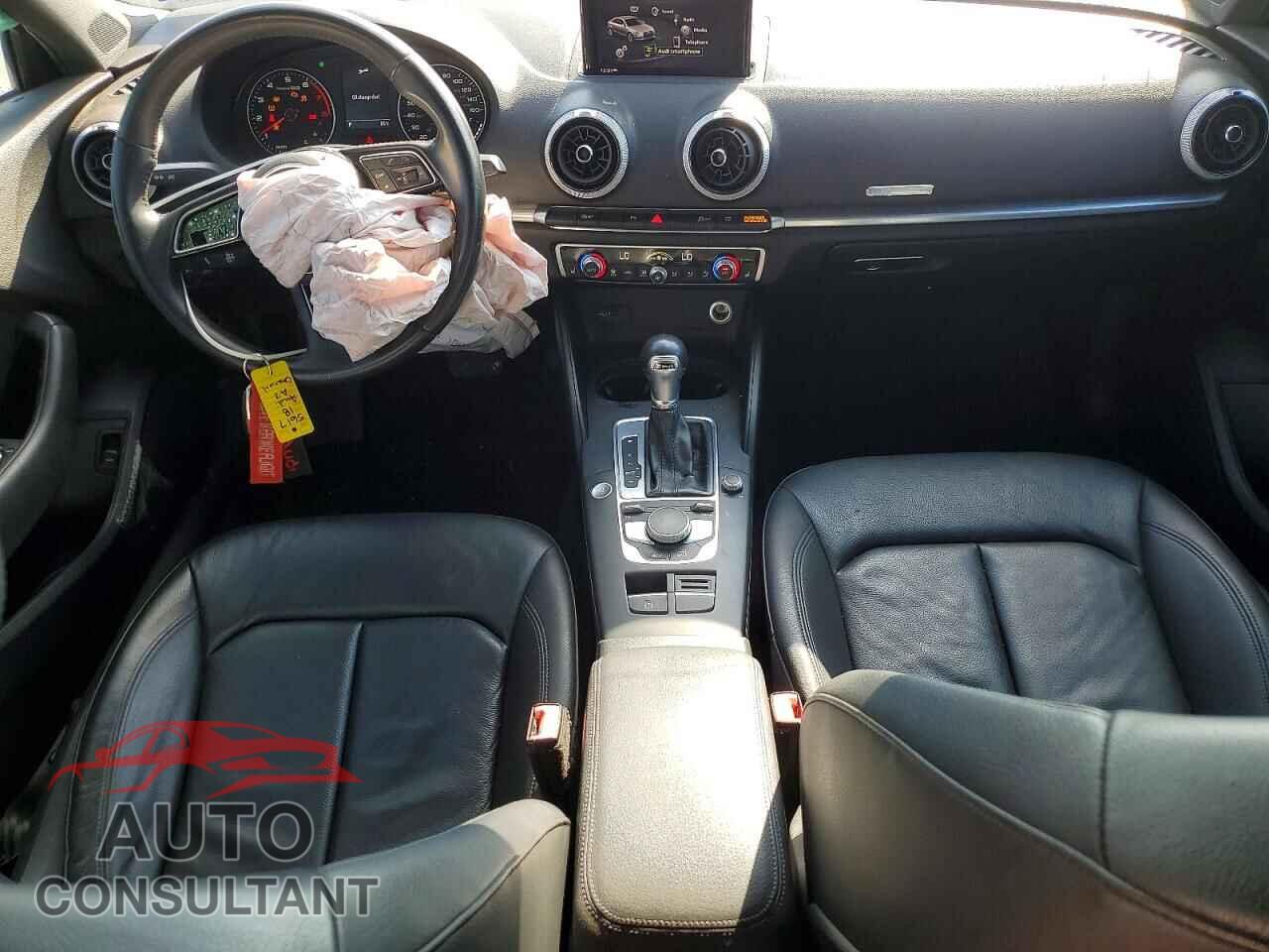 AUDI A3 2018 - WAUGUGFF3J1044994
