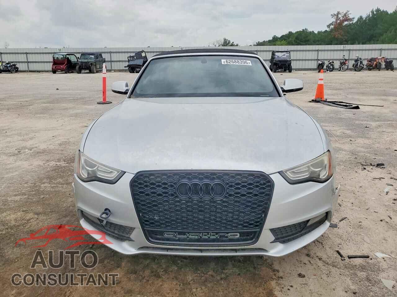 AUDI A5 2013 - WAULFAFH6DN009757