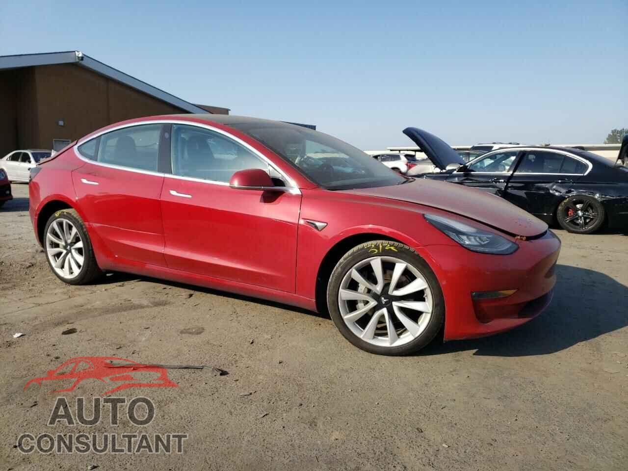 TESLA MODEL 3 2018 - 5YJ3E1EA4JF049145