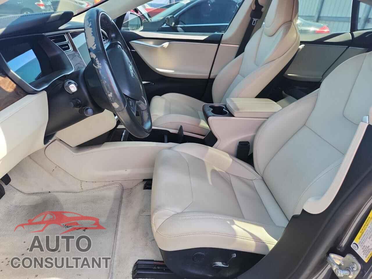 TESLA MODEL S 2017 - 5YJSA1E23HF230408