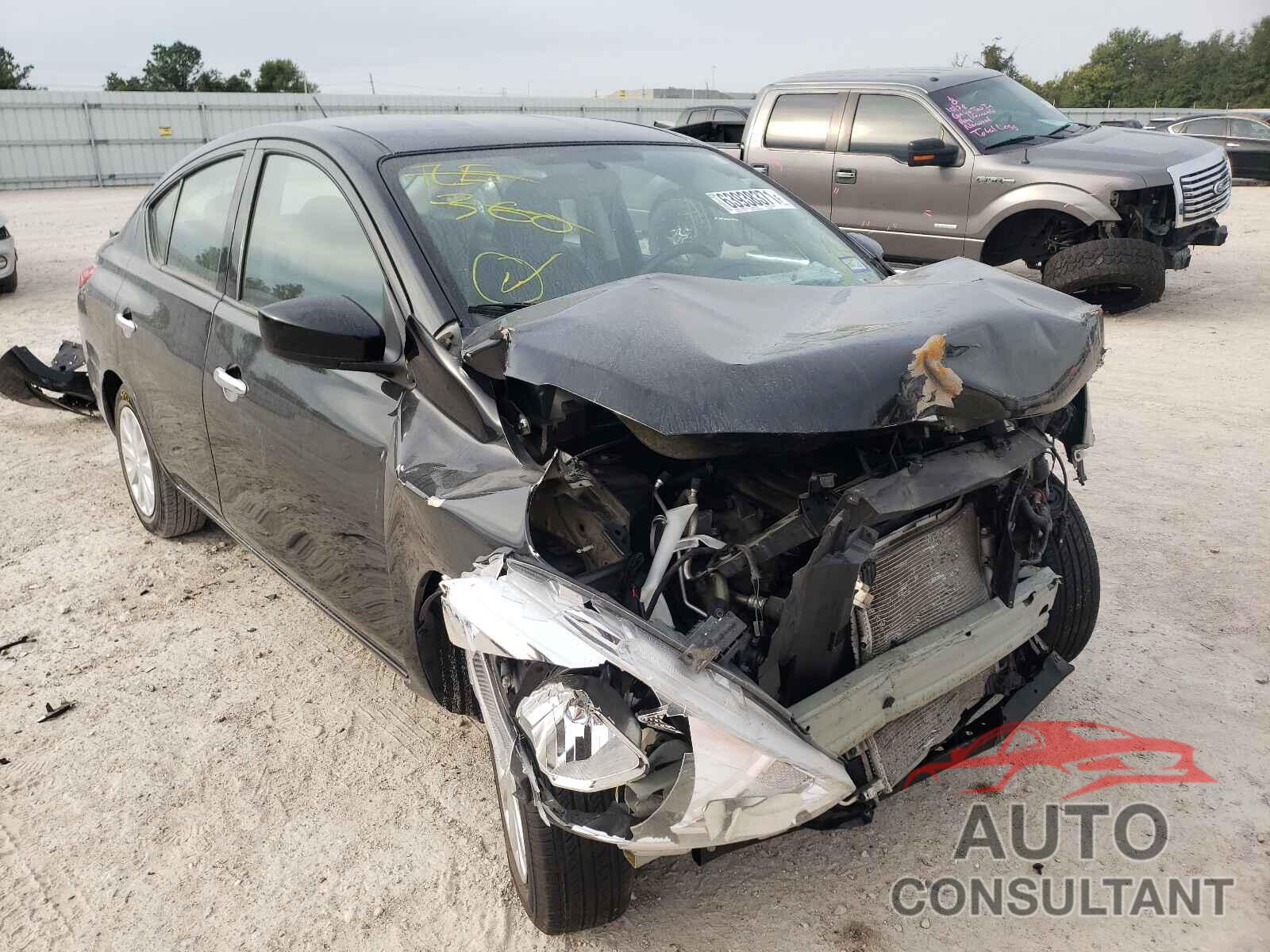 NISSAN VERSA 2019 - 3N1CN7AP4KL846546