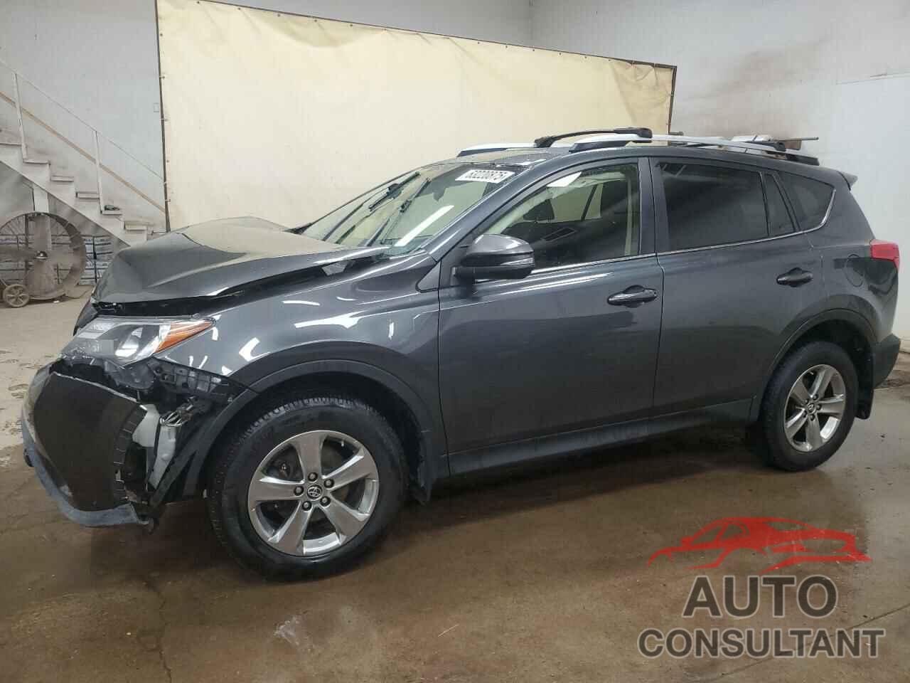 TOYOTA RAV4 2015 - JTMRFREV2FD154760