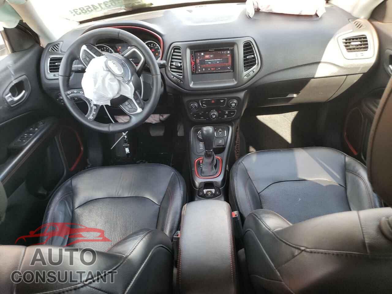 JEEP COMPASS 2017 - 3C4NJDDB5HT657784