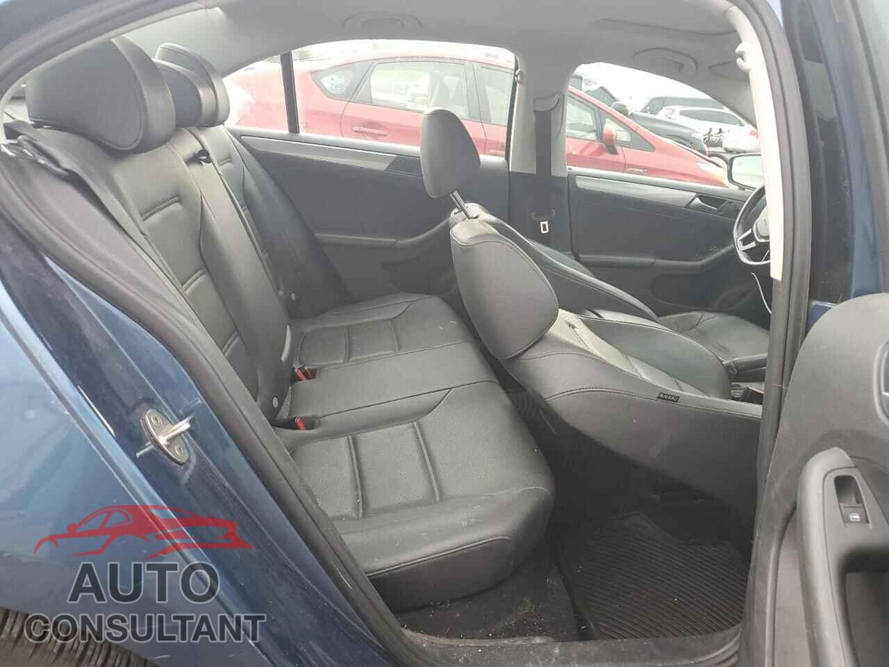VOLKSWAGEN JETTA 2017 - 3VWDB7AJ5HM326409