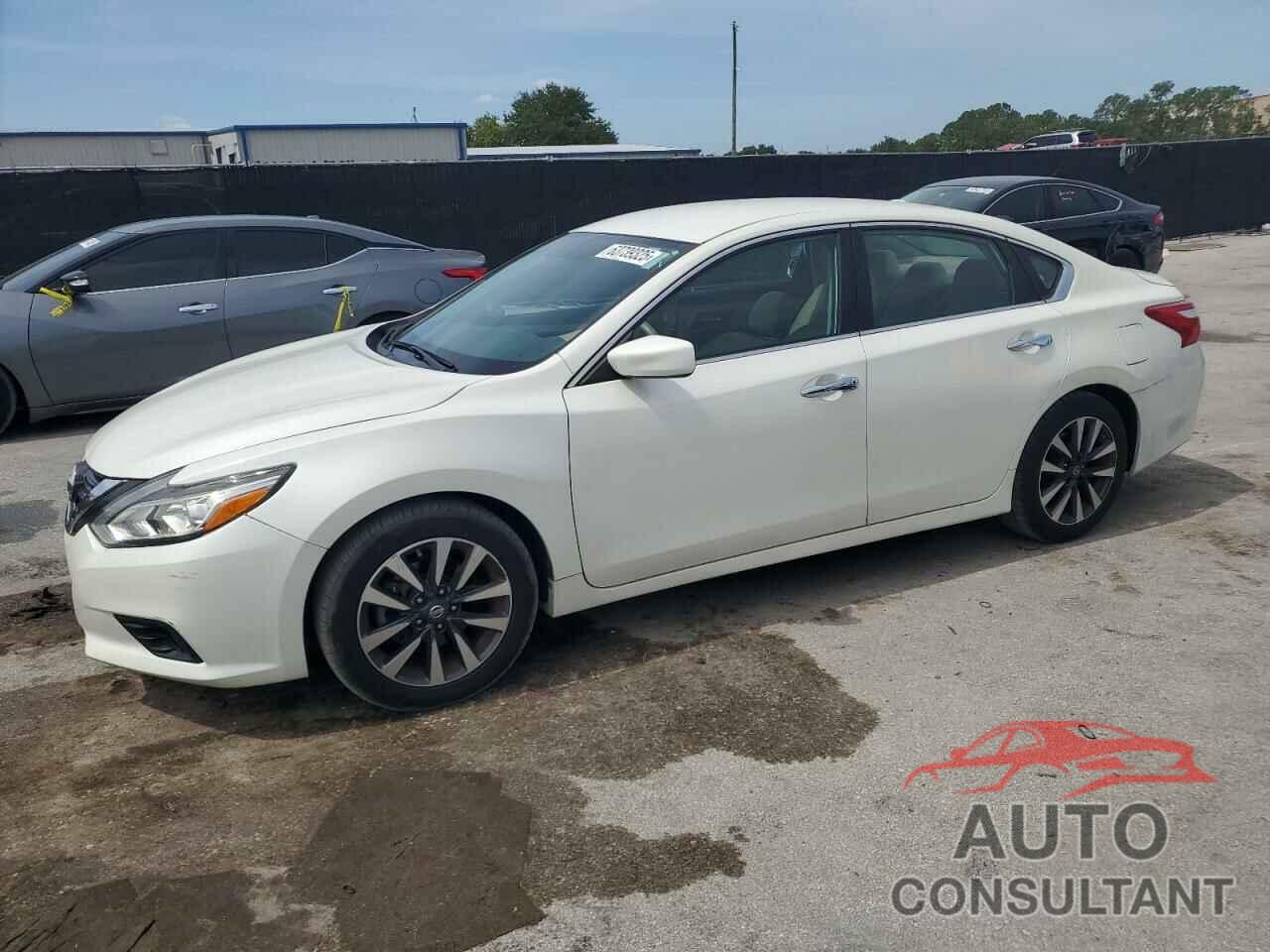 NISSAN ALTIMA 2017 - 1N4AL3AP5HC157645