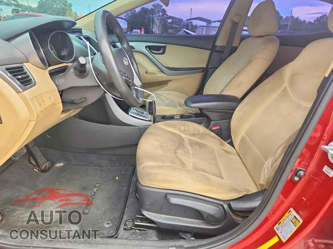 HYUNDAI ELANTRA 2012 - KMHDH4AE5CU349742