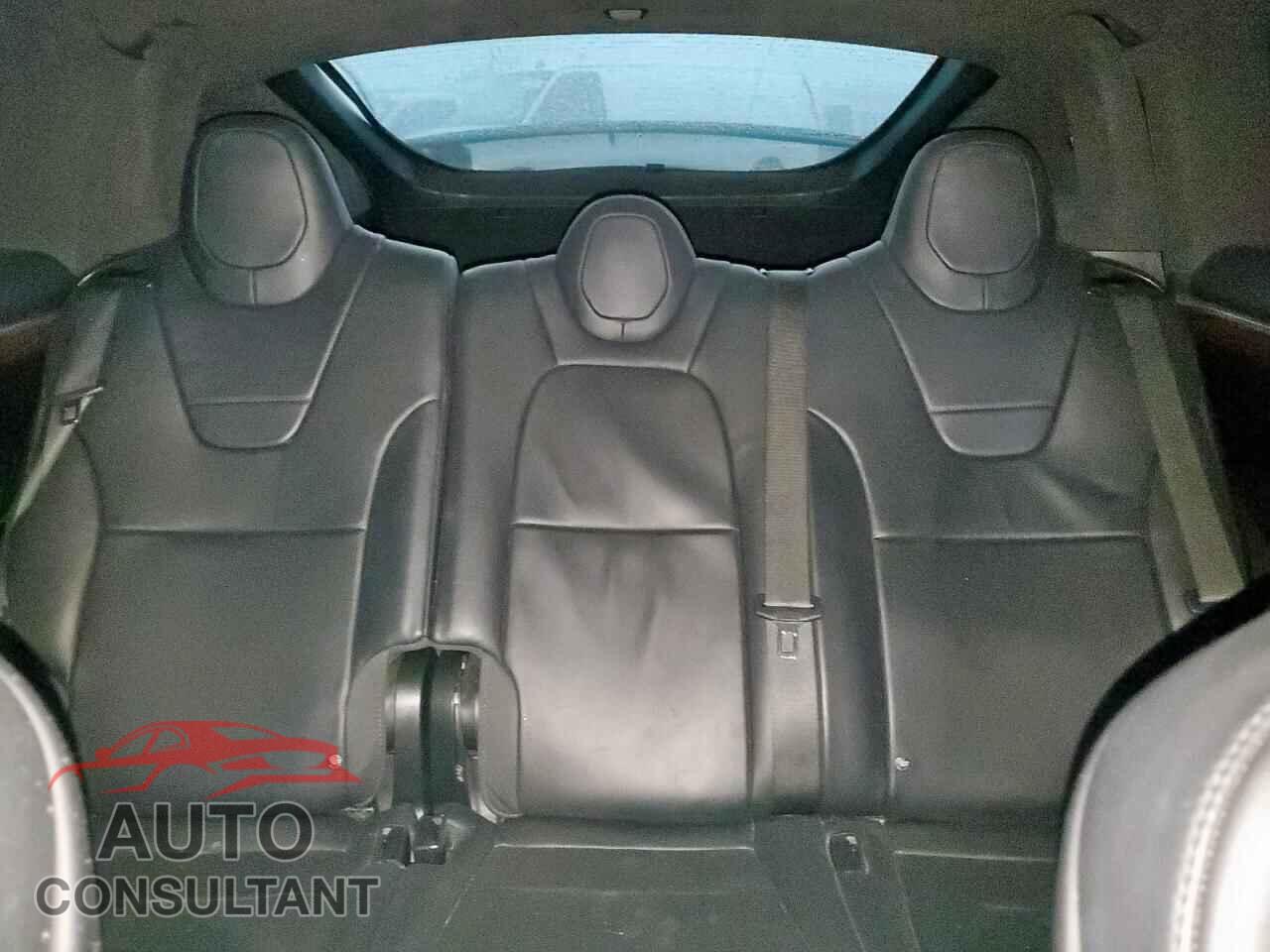 TESLA MODEL X 2017 - 5YJXCDE46HF045188