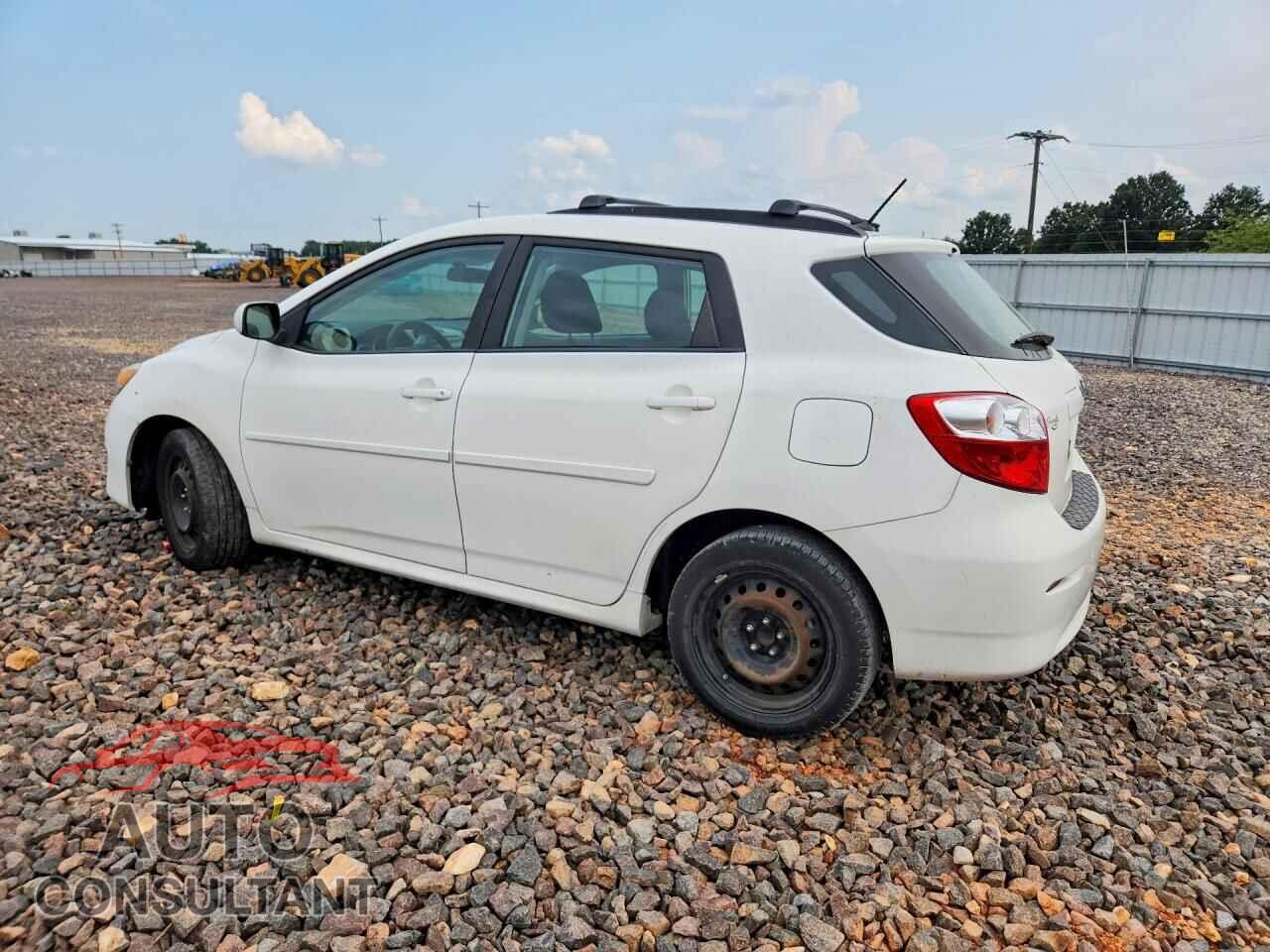 TOYOTA MATRIX 2011 - 2T1KU4EEXBC671130