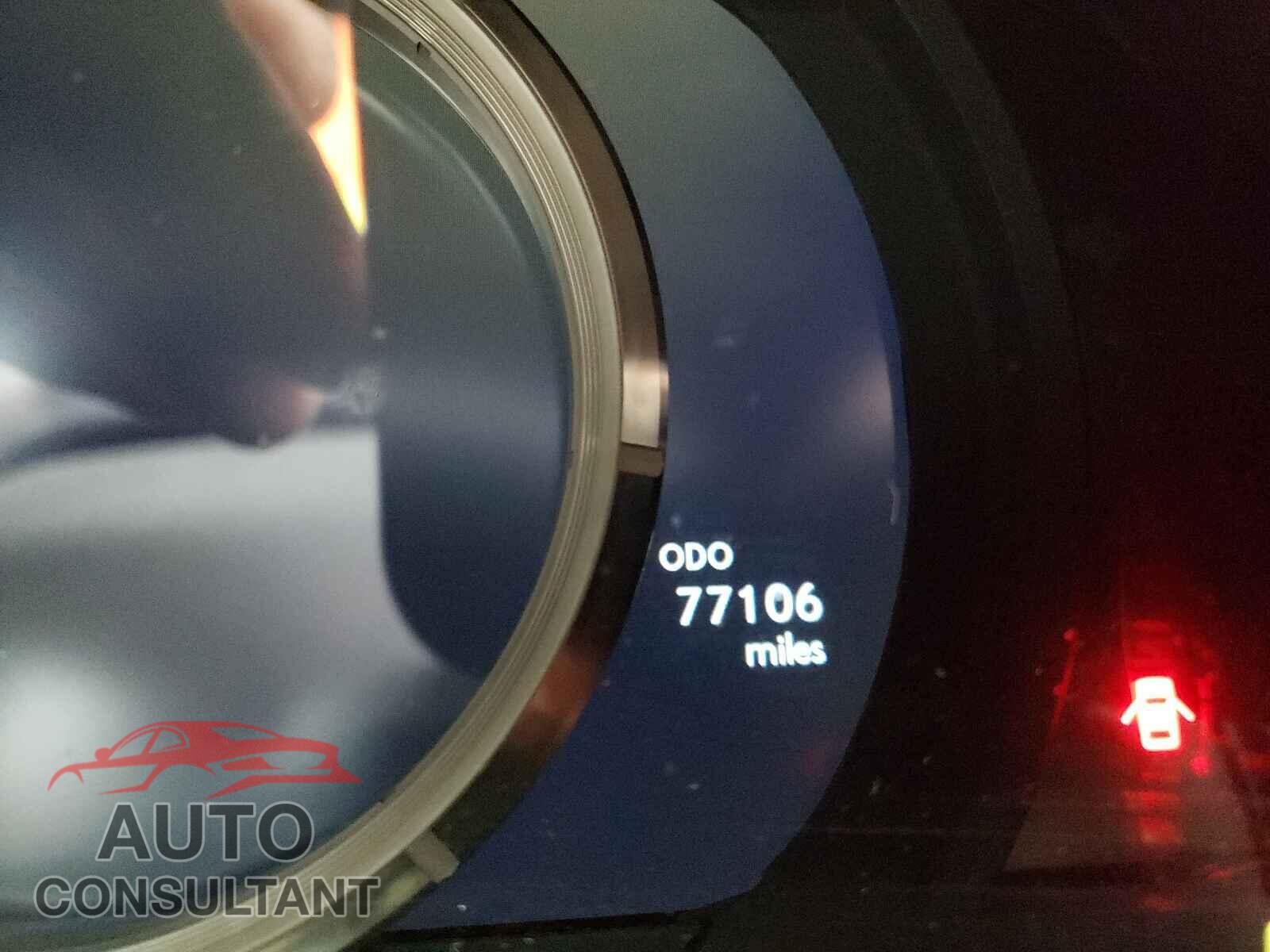 LEXUS IS 2016 - JTHCM1D29G5011741