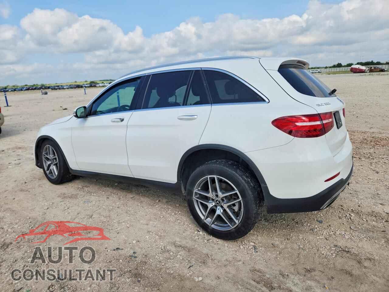 MERCEDES-BENZ GLC-CLASS 2017 - WDC0G4KB8HF212875