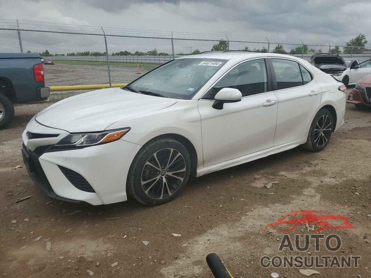 TOYOTA CAMRY 2019 - 4T1B11HK4KU721835