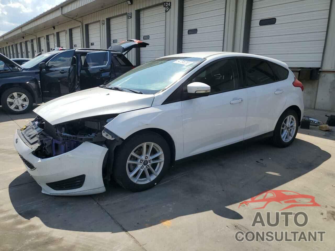 FORD FOCUS 2015 - 1FADP3K24FL364335