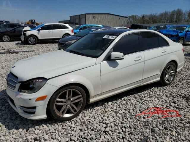 MERCEDES-BENZ C-CLASS 2013 - WDDGF8AB2DR257079