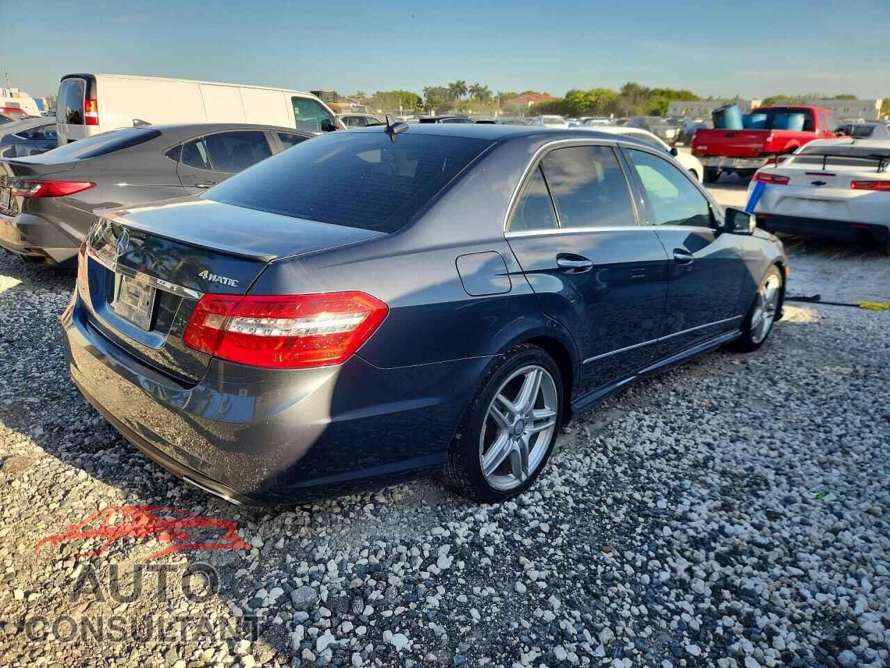 MERCEDES-BENZ E-CLASS 2013 - WDDHF8JB4DA741323