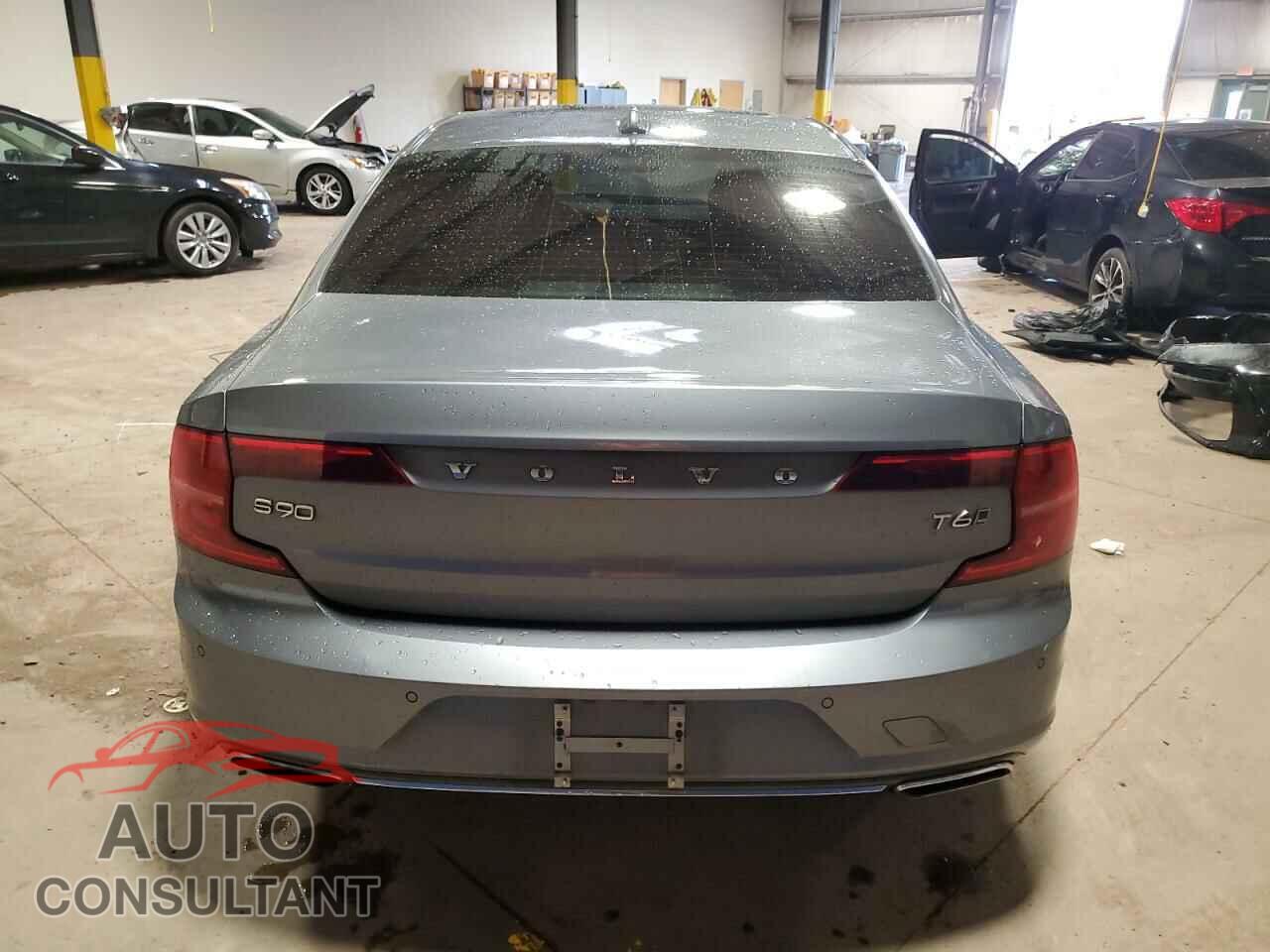 VOLVO S90 2018 - LVY992MK6JP005175