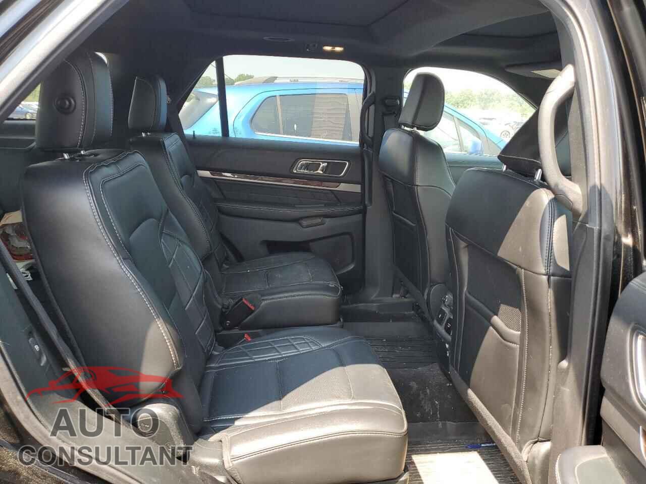 FORD EXPLORER 2018 - 1FM5K8HT9JGB87675
