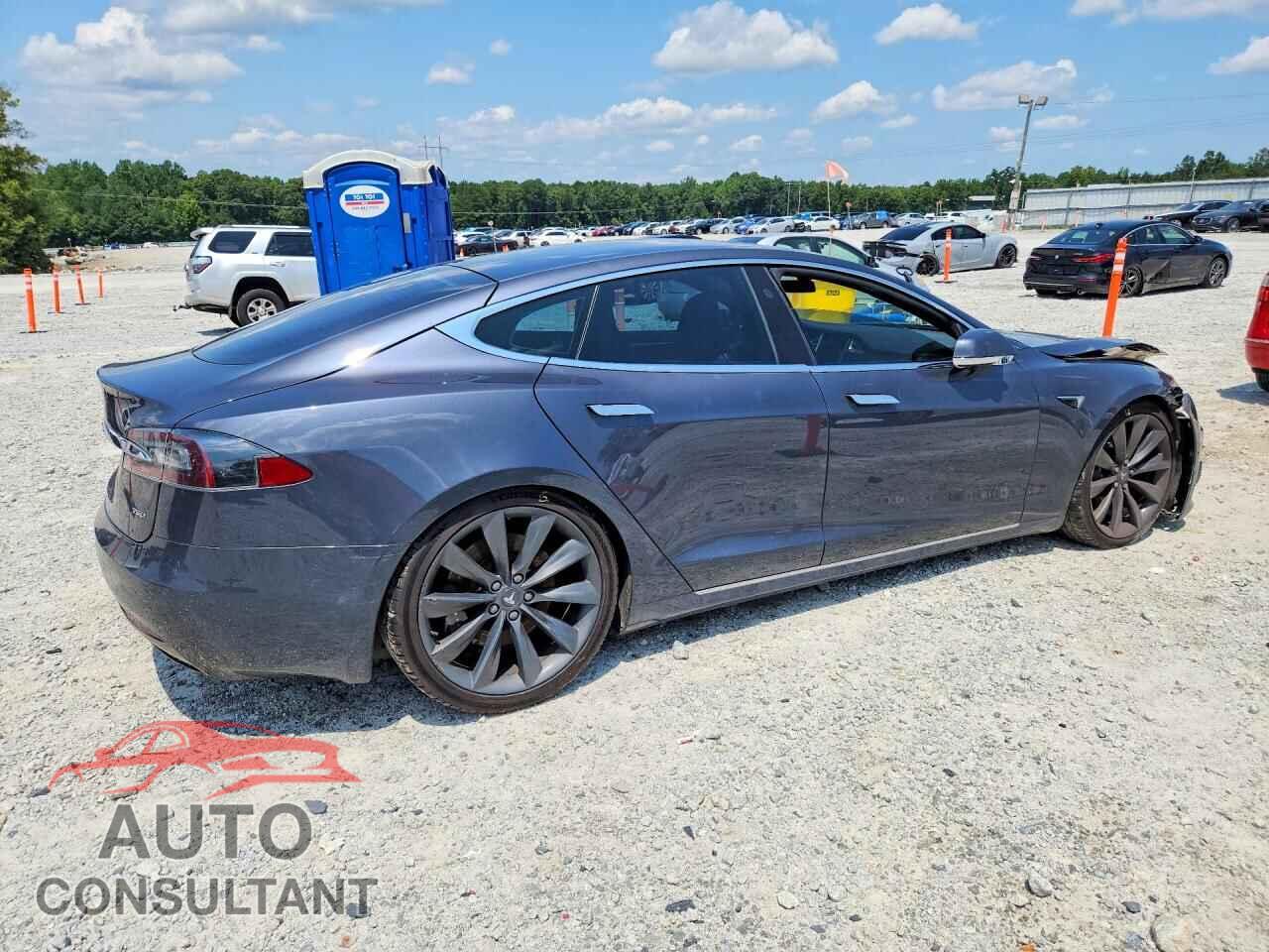 TESLA MODEL S 2017 - 5YJSA1E28HF191847